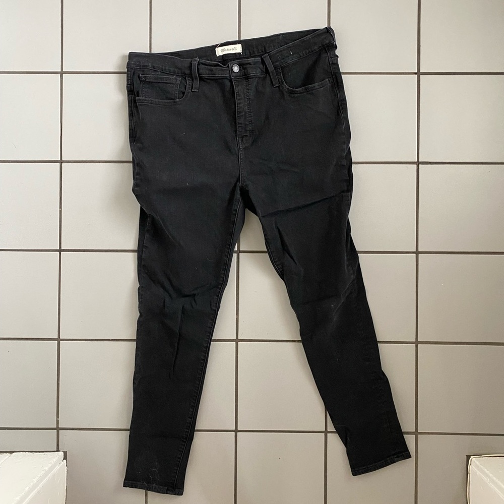 Madewell Roadtripper size 34 black jeans